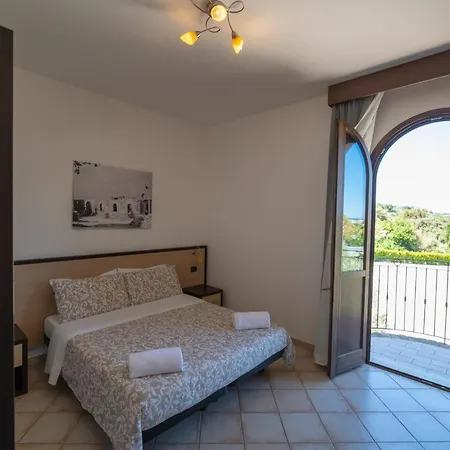 Vecchio Frantoio 3*